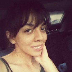 Meet your Posher, Adriana